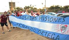 Foto de la galería: Hinchas de River recordaron la victoria ante Boca en Madrid con una caravana en Posadas