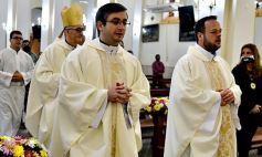 Sixto Fotografías. Sociedad. Iglesia Catedral - Corpus Christi en la Catedral de Posadas