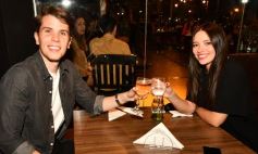 Sixto Fotografías. Sociedad. Varios - Avá Bar Restaurant, punto de encuentro ineludible en Posadas