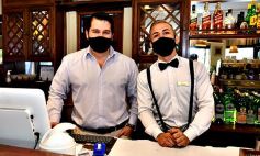 Sixto Fotografías. Sociedad. Varios - Posadas de punta a punta: desde la capilla San Ramón hasta el microcentro