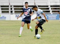 Foto de la galería: Torneo Regional: Triunfo de Guaraní 3 a 2 sobre Atlético Posadas