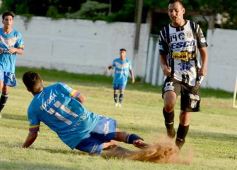 Foto de la galería: Atlético Posadas perdió por 2 a 1 con Victoria de Curuzú Cuatiá