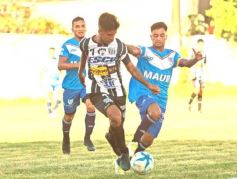 Foto de la galería: Atlético Posadas perdió por 2 a 1 con Victoria de Curuzú Cuatiá
