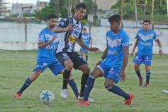 Foto de la galería: Atlético Posadas perdió por 2 a 1 con Victoria de Curuzú Cuatiá