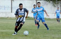 Foto de la galería: Atlético Posadas perdió por 2 a 1 con Victoria de Curuzú Cuatiá