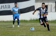 Foto de la galería: Atlético Posadas perdió por 2 a 1 con Victoria de Curuzú Cuatiá