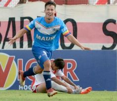 Foto de la galería: Guaraní empató con Victoria y quedó al borde de la eliminación