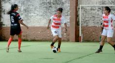 Foto de la galería: Yamila Rodríguez fue reconocida por el club Huracán