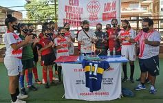 Foto de la galería: Yamila Rodríguez fue reconocida por el club Huracán