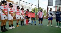 Foto de la galería: Yamila Rodríguez fue reconocida por el club Huracán