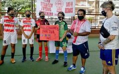 Foto de la galería: Yamila Rodríguez fue reconocida por el club Huracán