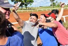 Foto de la galería: Volvió el turf al hipódromo de Posadas
