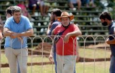 Foto de la galería: Volvió el turf al hipódromo de Posadas