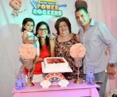 Foto de la galería: Cumpleaños feliz para la pequeña Victoria