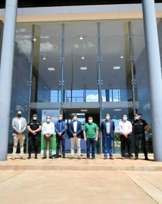 Foto de la galería: La EBY entregó el nuevo edificio para la Policía de Misiones