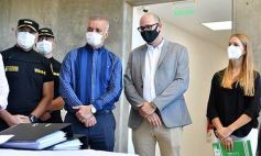 Foto de la galería: La EBY entregó el nuevo edificio para la Policía de Misiones