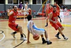Foto de la galería: Victoria de Tokio ante OTC en la segunda fecha del Torneo Federal de Básquet