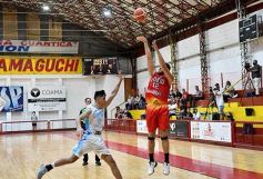 Foto de la galería: Victoria de Tokio ante OTC en la segunda fecha del Torneo Federal de Básquet