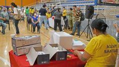 Foto de la galería: Continúa la vacunación contra el Covid-19 en Posadas