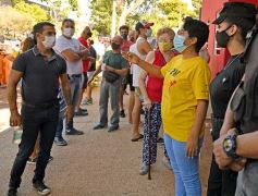 Foto de la galería: Continúa la vacunación contra el Covid-19 en Posadas