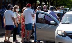 Foto de la galería: Continúa la vacunación contra el Covid-19 en Posadas