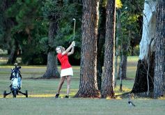 Foto de la galería: Jornada de golf para mujeres en el Tacurú