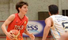 Foto de la galería: Tokio festejó en casa y sigue como líder