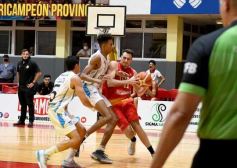 Foto de la galería: Tokio festejó en casa y sigue como líder