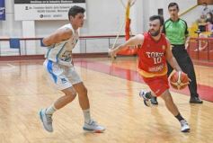 Foto de la galería: Tokio festejó en casa y sigue como líder