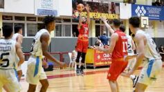 Foto de la galería: Tokio festejó en casa y sigue como líder