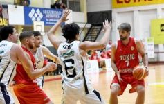 Foto de la galería: Tokio estiró su buena racha en casa