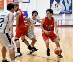 Foto de la galería: Tokio estiró su buena racha en casa