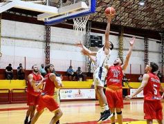 Foto de la galería: Tokio estiró su buena racha en casa