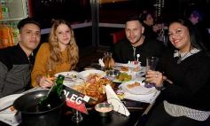 Foto de la galería: Noche de cena show en Oleg