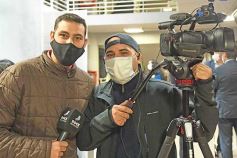 Foto de la galería: Posadas cantó a la Patria en la vigilia del 25 de mayo