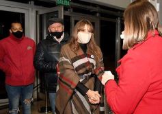 Foto de la galería: Posadas cantó a la Patria en la vigilia del 25 de mayo