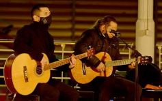 Foto de la galería: Posadas cantó a la Patria en la vigilia del 25 de mayo