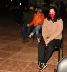 Foto de la galería: Posadas cantó a la Patria en la vigilia del 25 de mayo