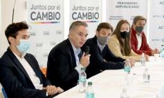 Foto de la galería: Miguel Ángel Pichetto acompañó a candidatos de Juntos por el Cambio en Misiones