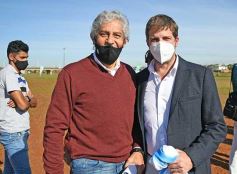 Foto de la galería: Clemente Rodríguez participó de la clínica de fútbol presentada por la EBY