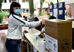 Foto de la galería: Misiones abrió el calendario electoral 2021 con estricto protocolo sanitario