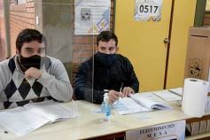 Foto de la galería: Misiones abrió el calendario electoral 2021 con estricto protocolo sanitario