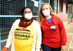 Foto de la galería: Misiones abrió el calendario electoral 2021 con estricto protocolo sanitario