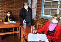 Foto de la galería: Misiones abrió el calendario electoral 2021 con estricto protocolo sanitario