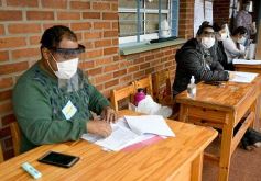 Foto de la galería: Misiones abrió el calendario electoral 2021 con estricto protocolo sanitario