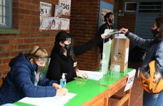 Foto de la galería: Misiones abrió el calendario electoral 2021 con estricto protocolo sanitario