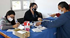 Foto de la galería: Inició la campaña de vacunación a empleados de comercio y afines en Misiones