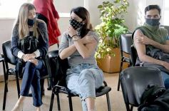 Foto de la galería: Inició la campaña de vacunación a empleados de comercio y afines en Misiones