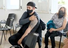 Foto de la galería: Inició la campaña de vacunación a empleados de comercio y afines en Misiones