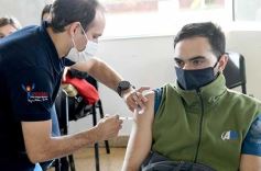 Foto de la galería: Inició la campaña de vacunación a empleados de comercio y afines en Misiones